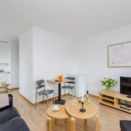 Swiss Star Tower - Self Check-In Apartment Zurich Luaran gambar