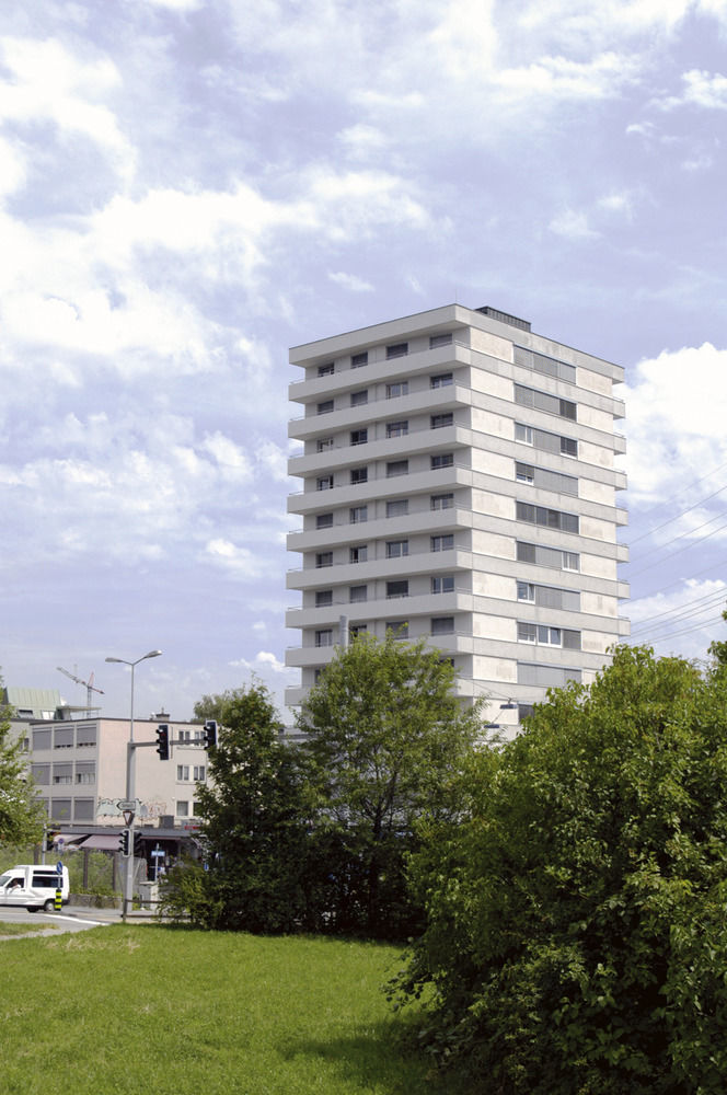 Swiss Star Tower - Self Check-In Apartment Zurich Luaran gambar