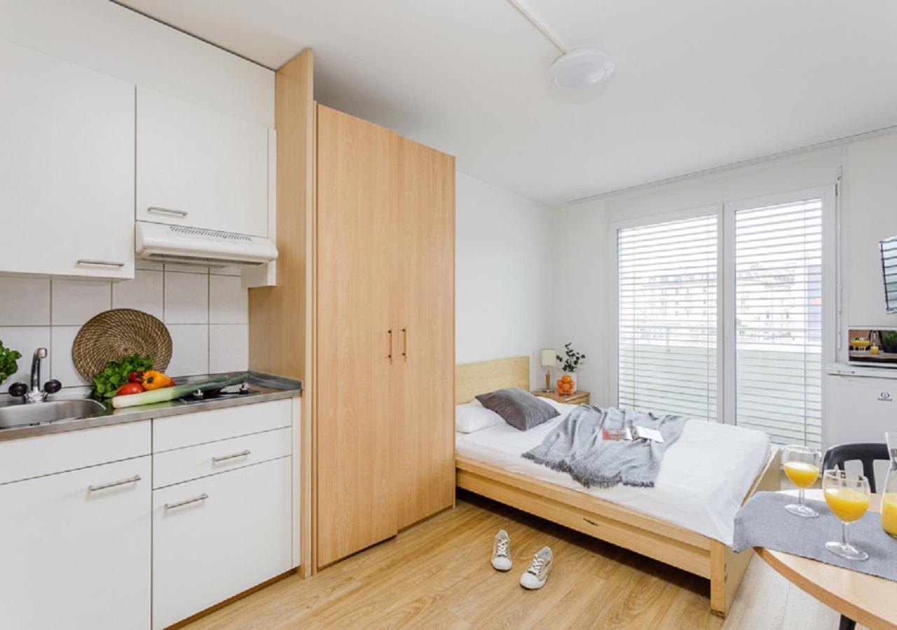 Swiss Star Tower - Self Check-In Apartment Zurich Luaran gambar